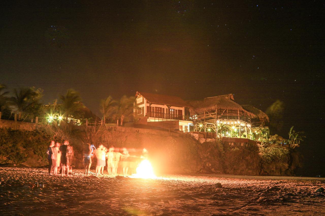 Вилла Miramar Surfcamp Пуэрто-Сандино Экстерьер фото